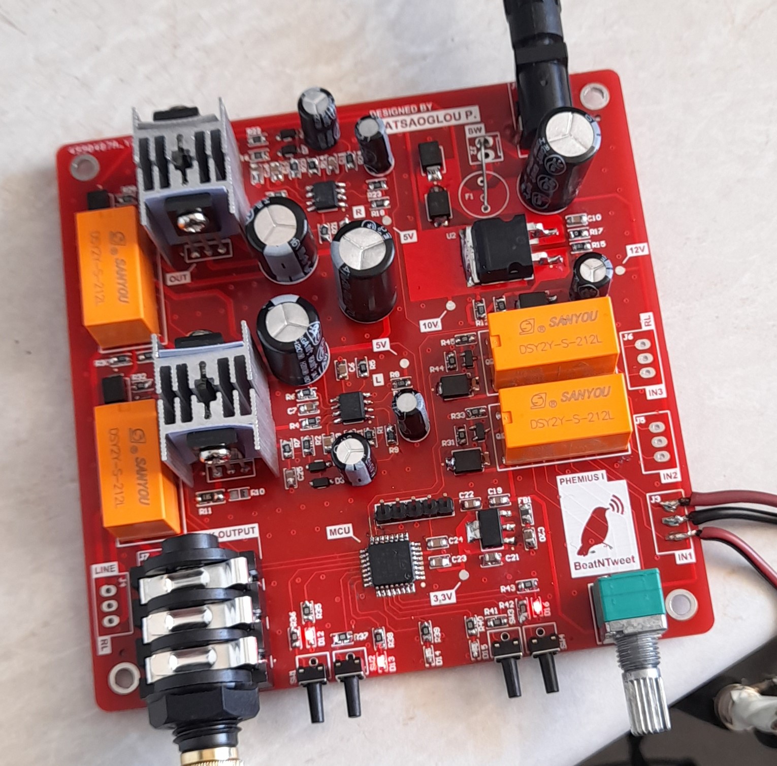 Class-A Audio Preamplifier with Headphone Output